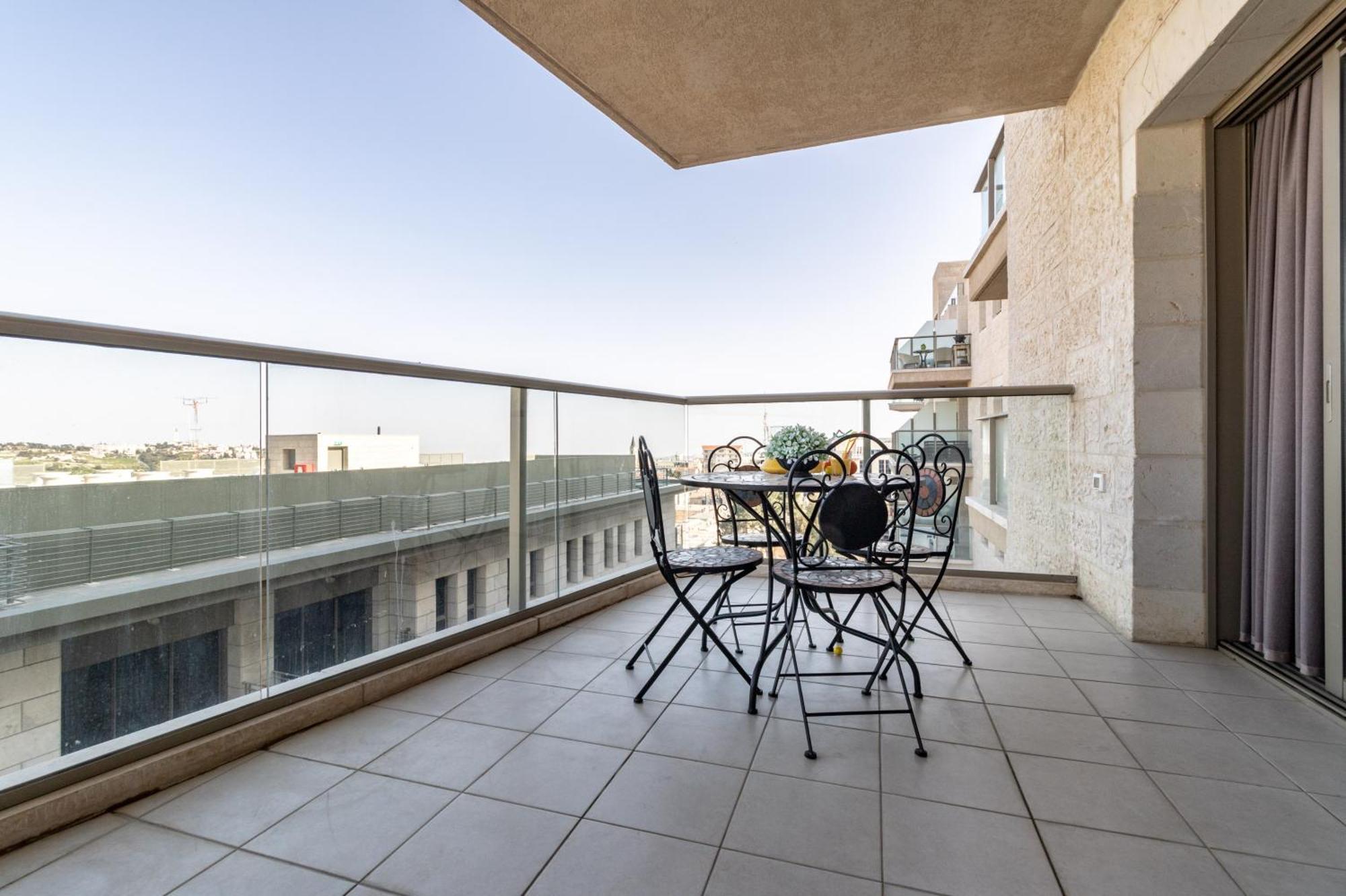 Isrentals Haneviim - Aparthotel In City Center Иерусалим Экстерьер фото