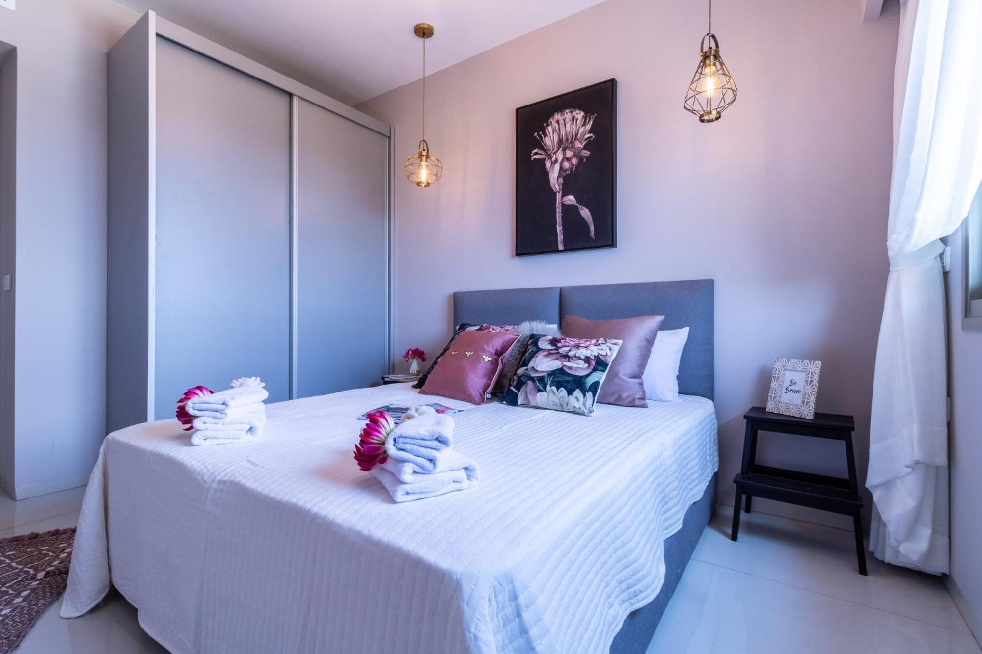 Isrentals Haneviim - Aparthotel In City Center Иерусалим Экстерьер фото